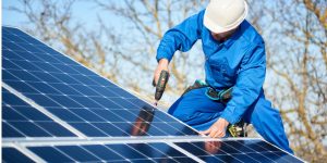 Installation Maintenance Panneaux Solaires Photovoltaïques à Pougny